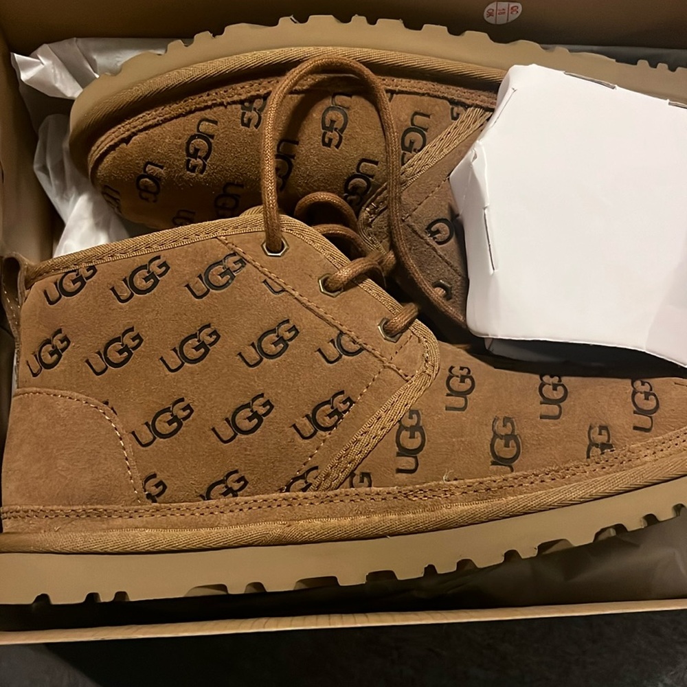 Size 9 Ugg